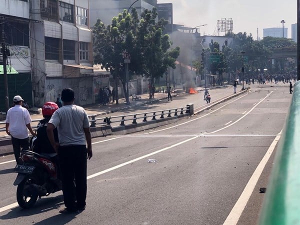 Kerusuhan di Tanah Abang, Ini Foto-Foto Reportase dari Lapangan