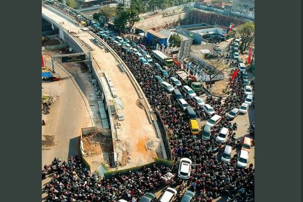 Atasi Macet, Dishub Bekasi Tambah Radius Putar Kendaraan di Simpang Jatibening