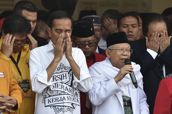 Nonmuslim Pemilih Jokowi Berkurang, Suara Minoritas Tentukan Menang-Kalah