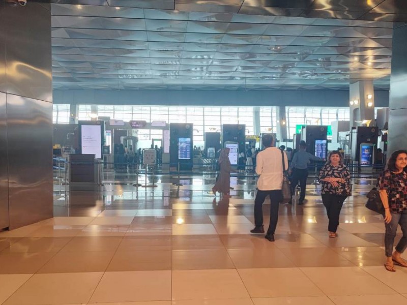 Kondisi Terminal 3 Keberangkatan Internasional Bandara Soekarno-Hatta, Senin (24/6/2024) usai sebelumnya terganggu akibat server Pusat Data Nasional (PDN) down - BISNIS/Lorenzo Anugrah Mahardika.