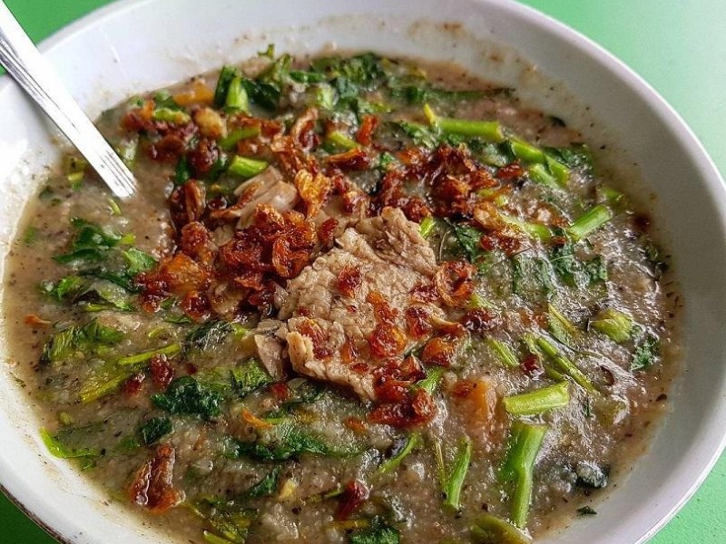 10 Daftar Makanan Khas Kalimantan Barat yang Paling Populer