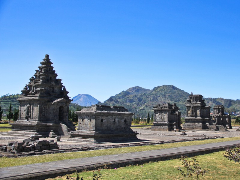 Rekomendasi Destinasi Wisata Dieng, Tawarkan Keindahan Alam yang Memanjakan Mata