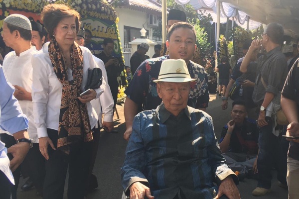 Foto-foto Reuni Tokoh Nasional di Pemakaman B.J. Habibie