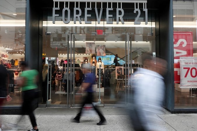 Dulu Populer Kini Bangkrut, Ada Apa dengan Forever 21?