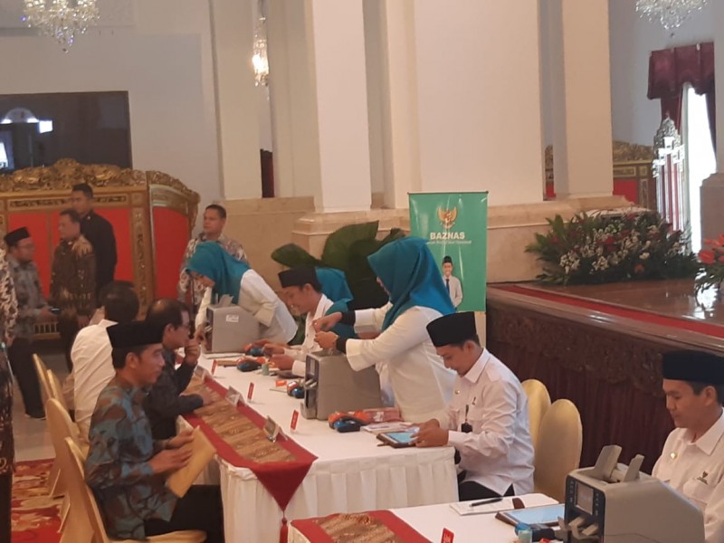 Serahkan Zakat, Presiden Jokowi Ingin Pengelolaan Terintegrasi Secara Digital 