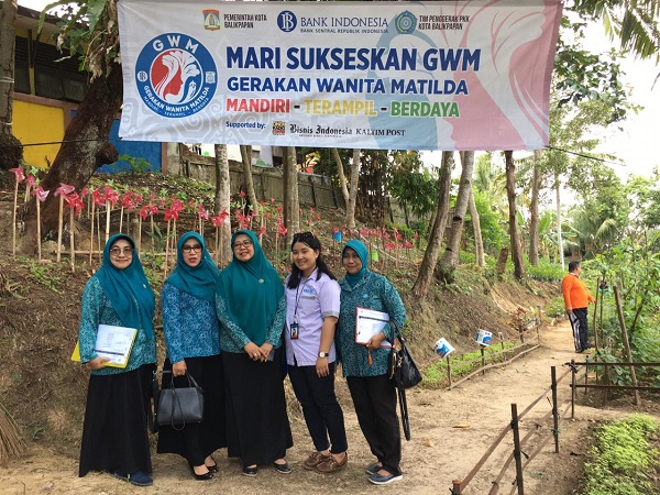 Program urban farming Gerakan Wanita Matilda (GWM) yang diinisiasi oleh Kantor Perwakilan Bank Indonesia bersama Tim Penggerak PKK Kota Balikpapan mulai menilai program urban farming./JIBI-Istimewa