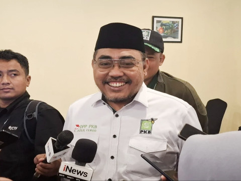 Wakil Ketua Umum Partai Kebangkitan Bangsa (PKB) Jazilul Fawaid menemui awak media di Hotel Sultan, Jakarta Pusat pada Rabu (24/7/2024). Jazilul mengakui pembicaraan ihwal Pilkada Jakarta 2024 mandeg dengan Partai Nasdem dan Partai Keadilan Sejahtera (PKS) tidak ada perkembangan/JIBI-Surya Dua Artha Simanjuntak.