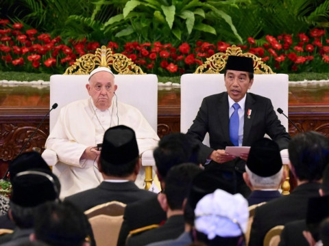Paus Fransiskus dan Presiden Joko Widodo (Jokowi) di Istana Negara, Rabu (4/9/2024). Dok BPMI Setpres RI 