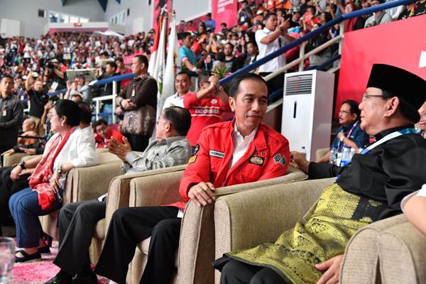 Presiden Jokowi dan Prabowo Subianto Saksikan Final Silat Asian Games 2018