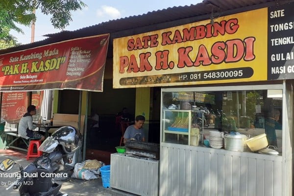 Jelajah Jawa-Bali 2019: Nikmatnya Sate Kambing Buntel, Kuliner Khas Solo