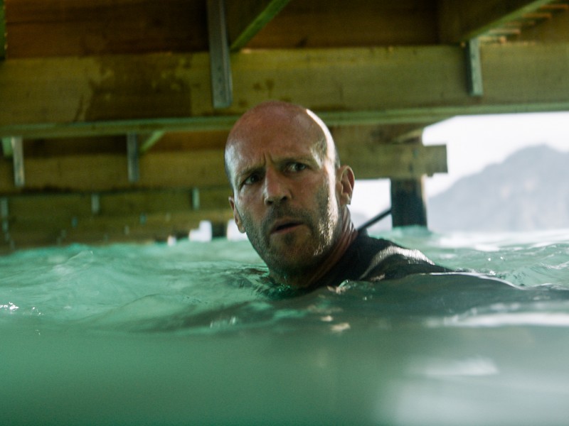 The Meg 2: The Trench, Aksi Jason Statham Kembali Adu Hiu Raksasa