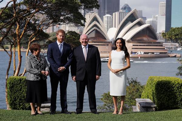 Foto-foto Meghan Markle Hamil dan Tur ke Sydney 