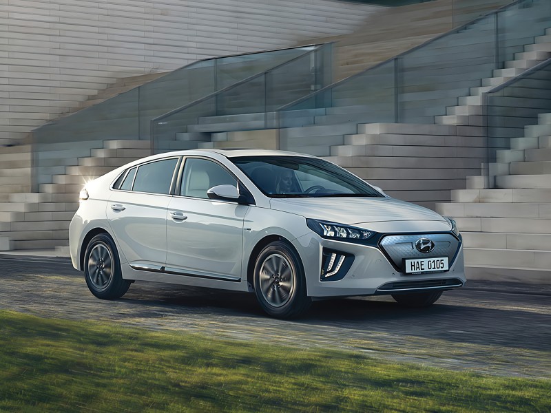 Mobil Hyundai Ioniq Electric - Dok. Hyundai