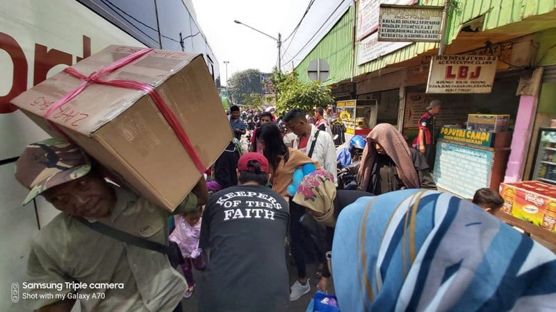 Jelajah Jawa-Bali 2019: Abadikan Momen Mudik dengan Ponsel Pintar