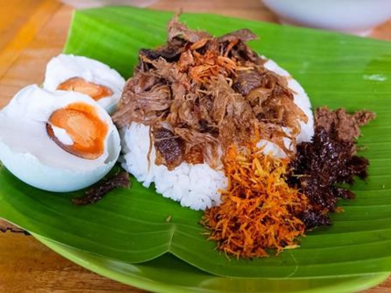 6 Makanan Khas Kalimantan Timur yang Paling Direkomendasikan