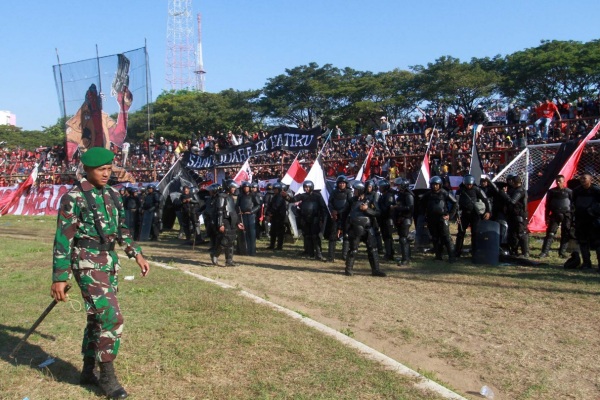Gubernur Nurdin Sesalkan Keputusan PSSI Tunda Laga PSM vs Persija