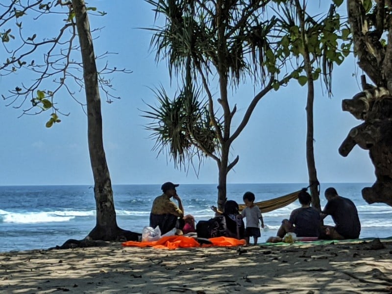 Wisata di Malang, Keindahan Pantai Teluk Asmara