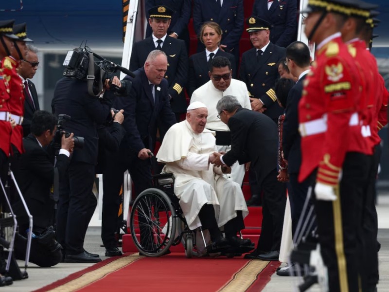 Paus Fransiskus tiba di Jakarta dalam lawatannya ke Indonesia pada 3-6 September 2024/Dok-INDONESIA PAPAL VISIT COMMITTEE