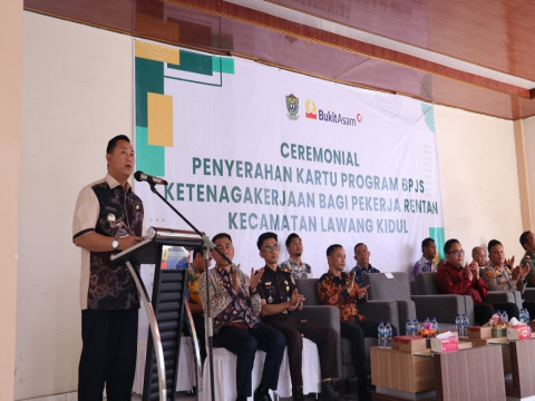 Perlindungan PTBA untuk 500 Pekerja Rentan Muara Enim