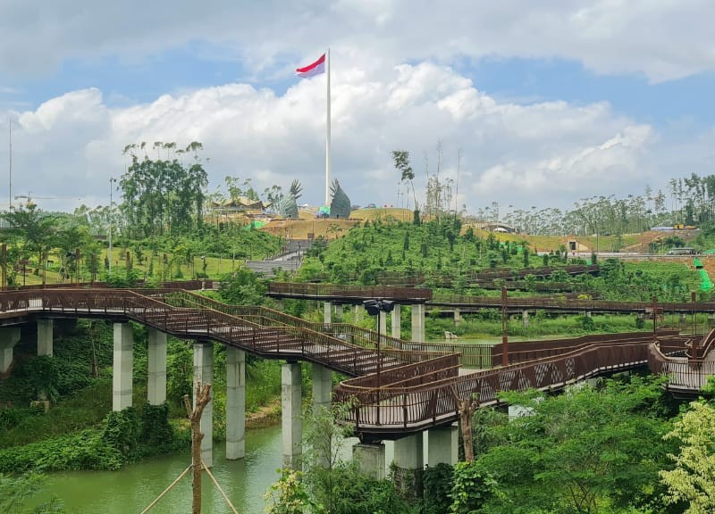 Penampakan Plaza Seremoni Sumbu Kebangsaan Ibu Kota Negara (IKN) Nusantara