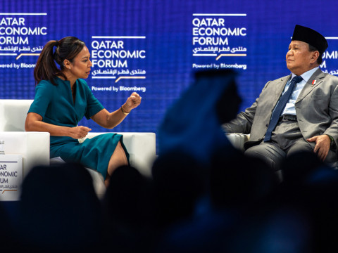 Presiden terpilih Prabowo Subianto dalam sesi wawancara dengan Haslinda Amin dari Bloomberg Television di Qatar Economic Forum 2024. Dok Bloomberg 
