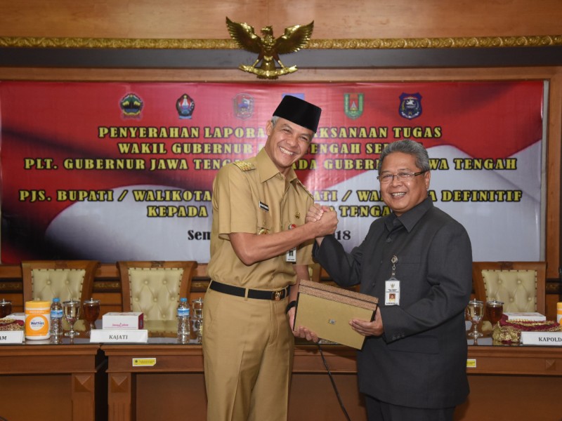 Ganjar Pranowo bersama Heru Sudjatmoko - Dok. Pemprov Jawa Tengah