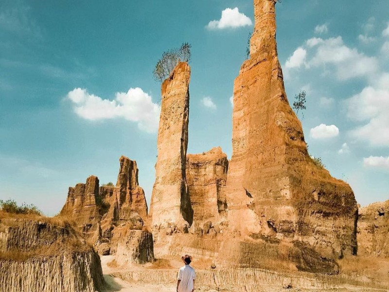 Rekomendasi Tempat Wisata di Semarang Cocok untuk Liburan dan Spot Instagramable, ilustrasi Brown Canyon Semarang