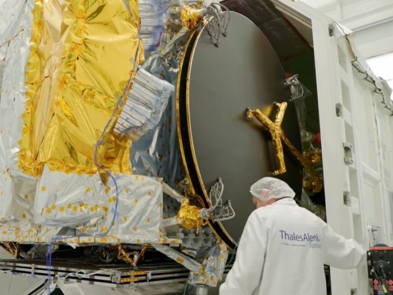 Satelit HTS dibawa dari Thales Alenia Space Prancis ke Florida, Amerika Serikat, untuk diluncurkan pada Februari 2024