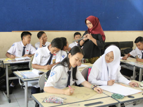 Anjani dan Tangan-Tangan Mungil yang Menjelajah hingga ke Moscow