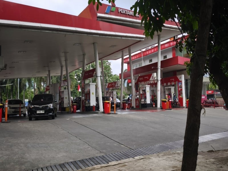 SPBU Pertamina di Jl. Kapten Tendean, Mampang,  Jakarta Selatan 