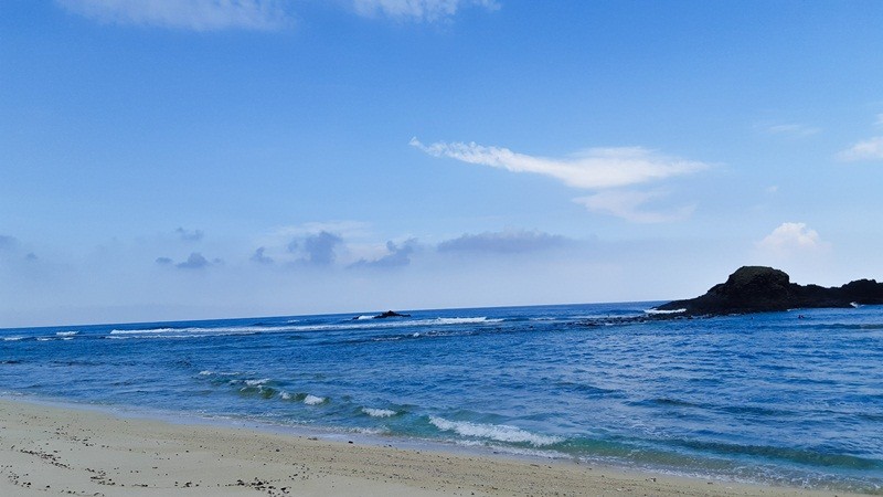 Pantai Seger Lombok Bikin Deg-degan