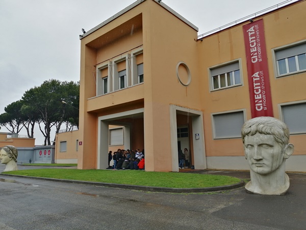 LAPORAN DARI ITALIA: Menengok Cinecitta Studios, Studio Film Terbesar di Eropa yang Legendaris