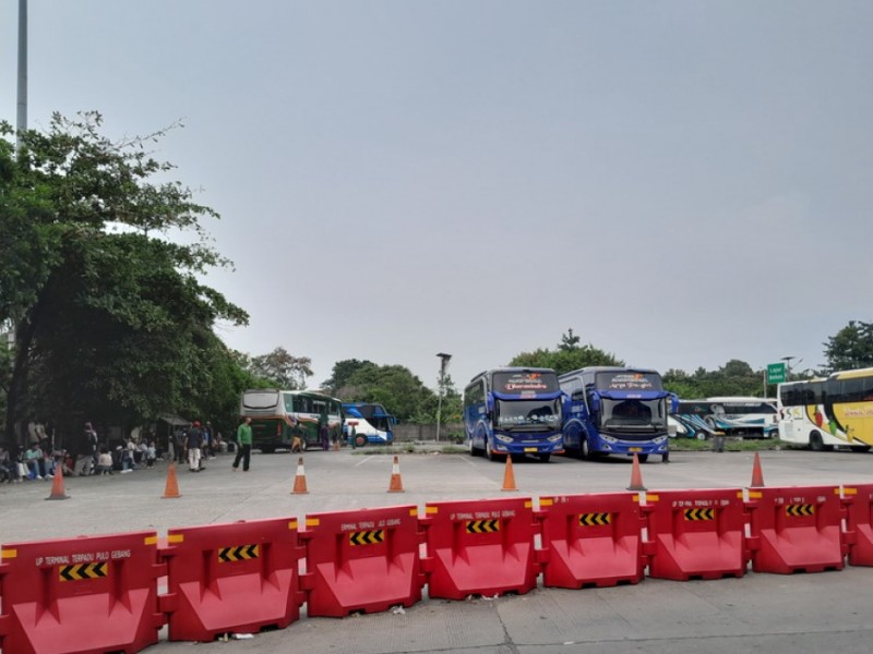 Foto-Foto Terminal Bus Lengang Saat Mudik Gratis Membludak Sambut Hari Raya Idulfitri 2024