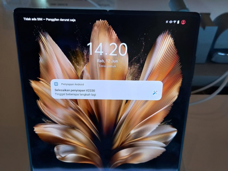 Penampilan vivo X Fold3 saat dibentangkan