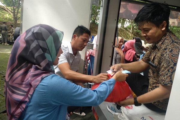 Pemkab Lutra Gandeng Bulog Gelar Pasar Murah Ramadan