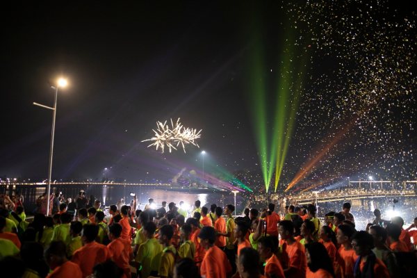 Meikarta Night Run 2019 Diikuti 2.500 Pelari dari Berbagai Kalangan