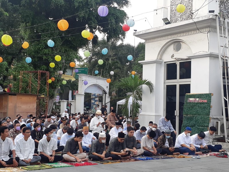 Suasana Salat Id Muhammadiyah di Masjid Raya Al-Isra Jakbar