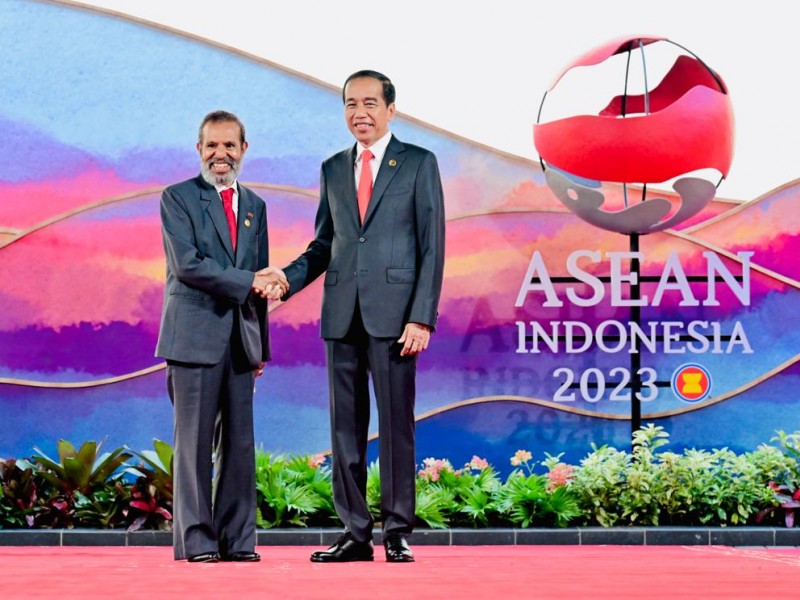 Foto-foto Jokowi Sambut Para Pemimpin Negara di KTT Asean 2023 Labuan Bajo