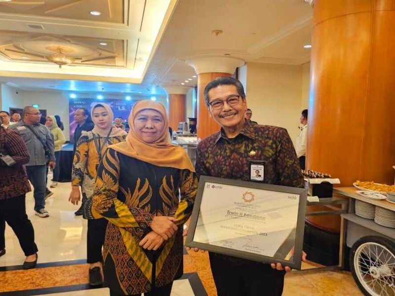 PT Dharma Lautan Utama Raih Penghargaan Industry Marketing Champion 2023