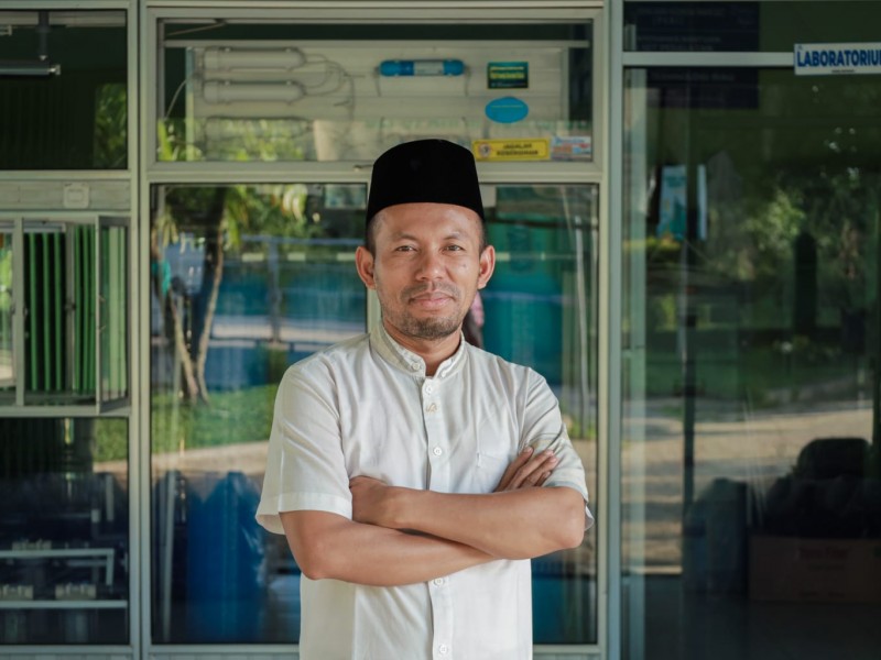 Pimpinan Ponpes Teknologi Riau, KH Ahmad Mantiq Alimuddin