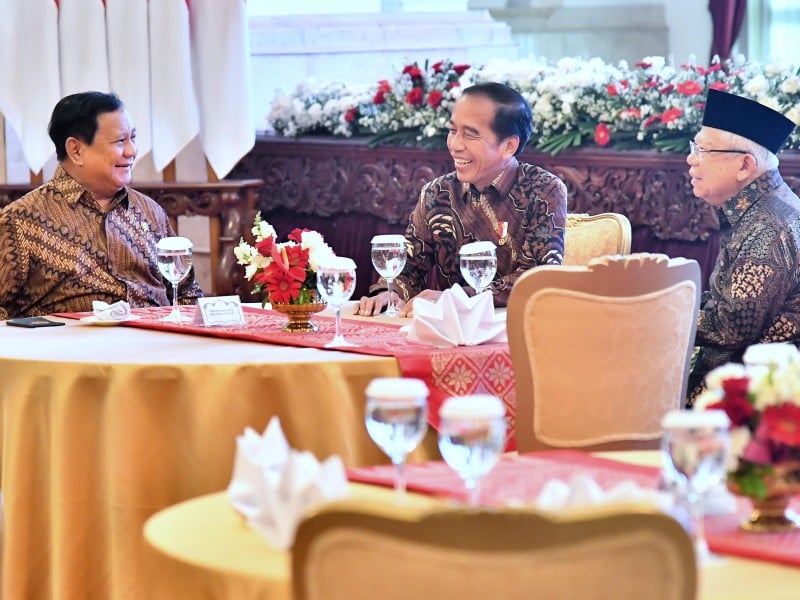 Menu Makan Siang Terakhir Jokowi untuk Menteri: Soto Bangkong, Kambing Guling, hingga Asinan Betawi