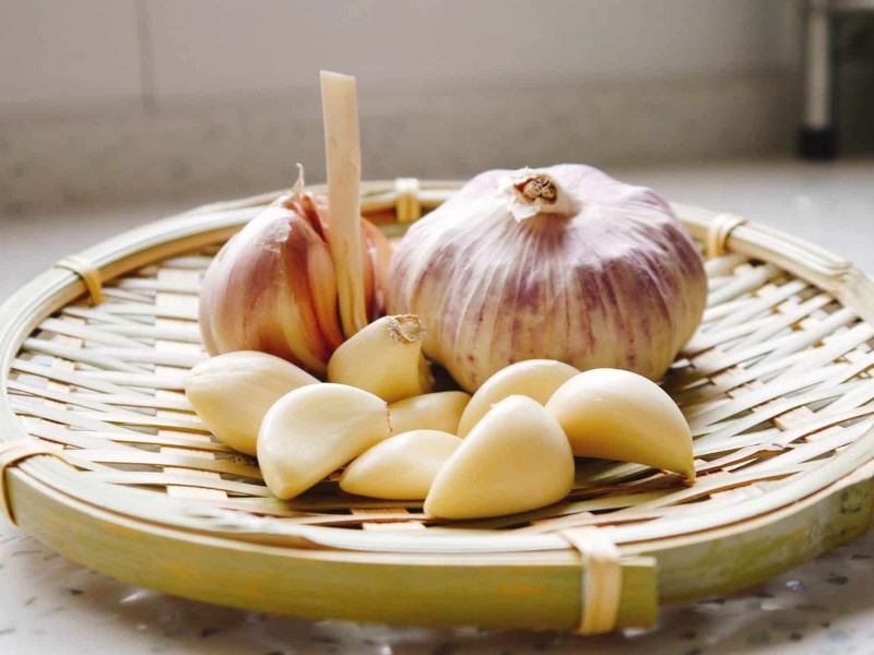 manfaat dan khasiat bawang putih