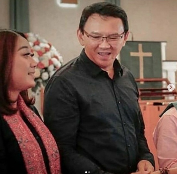 Foto-foto Istri Ahok, Puput Nastiti, Dikabarkan Hamil 4 Bulan