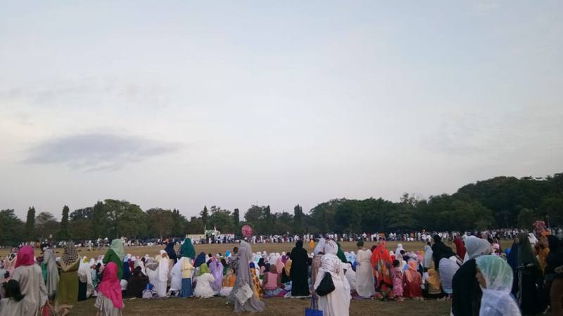 JELAJAH LEBARAN JAWA-BALI 2019: Khatib Salat Idulfitri Selipkan Pesan Peduli Lingkungan