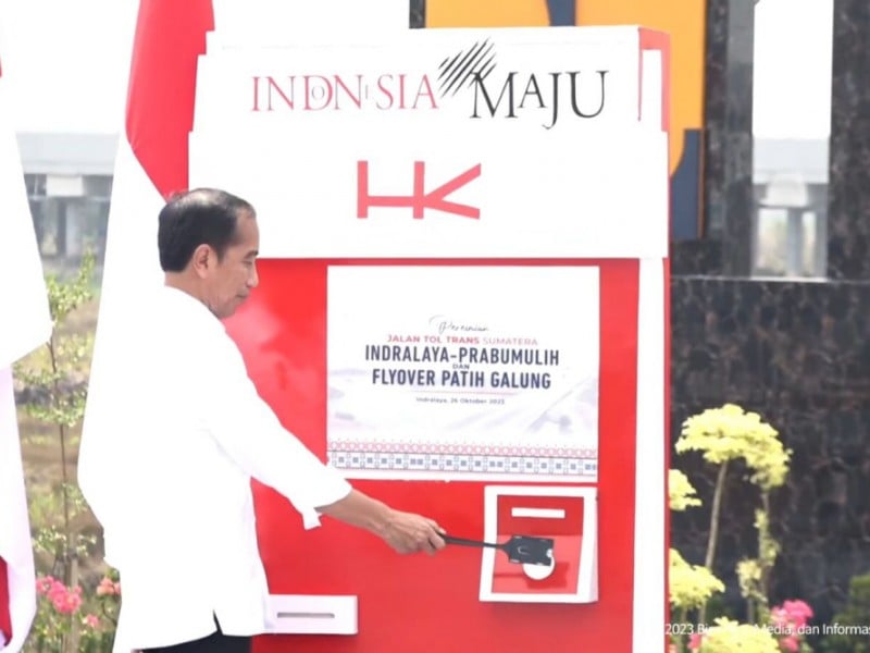 Jokowi Sebut Tol Indralaya  Prabumulih Akan Berikan Manfaat Ganda