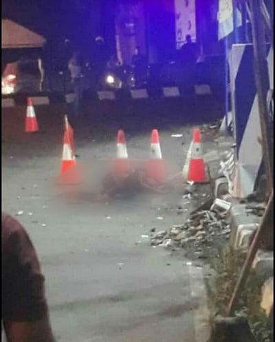 Foto-Foto Sekitar Lokasi Bom Pos Polisi Kartasura