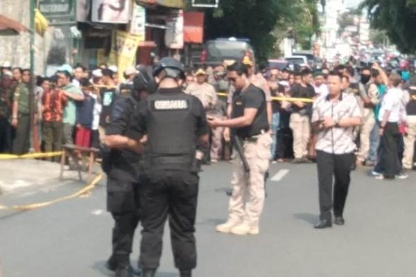 Koper Diduga Berisi Bom Diamankan dari Jalan Otista III, Jatinegara, Jakarta Timur