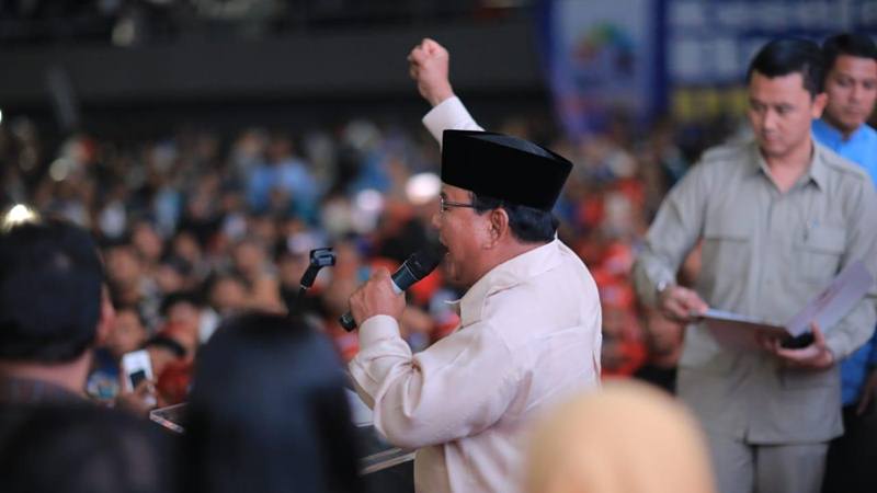 MAY DAY: Setelah Marahi Media Massa, Prabowo Berpantun 3 Kali