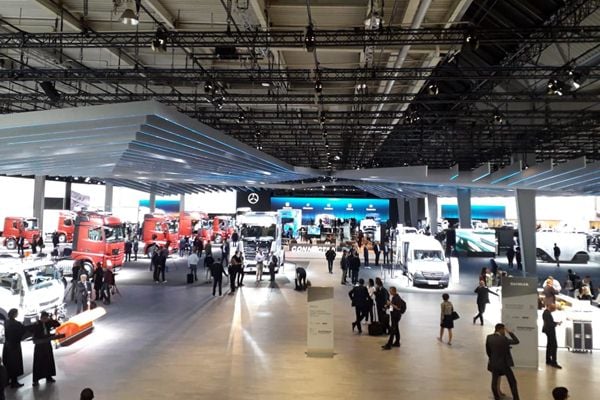 Laporan dari Hannover: IAA 2018 Digelar, Daimler Kenalkan 3 Van Baru