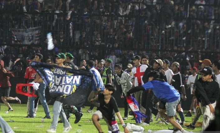 Foto-foto Tragedi Stadion Kanjuruhan, Peristiwa Kelam Dunia Sepak Bola